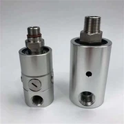 Ljósleiðara snúningssamskeyti